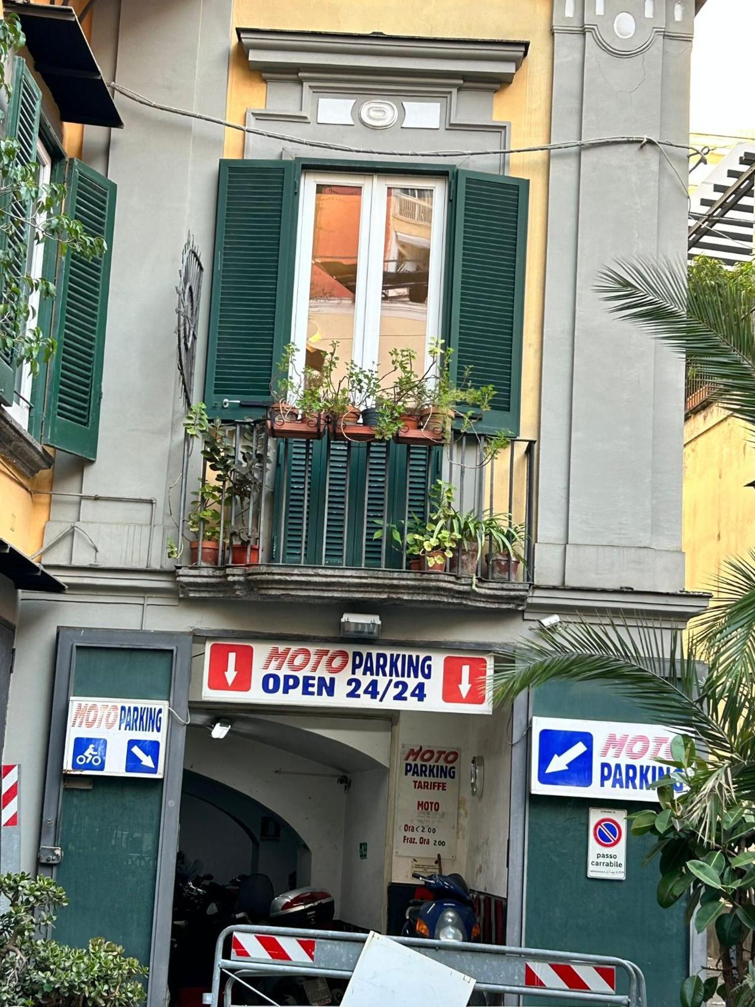 Martiri Boutique Apartment Napoli Exterior foto